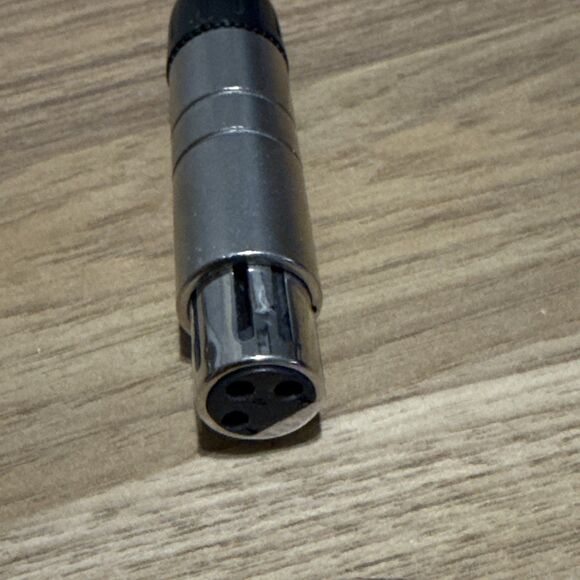 Stagg Professional Dynamic Microphone IMP-600 w/ XLR to 1/4" Adapter - 16' Cable - Picture 10 of 12